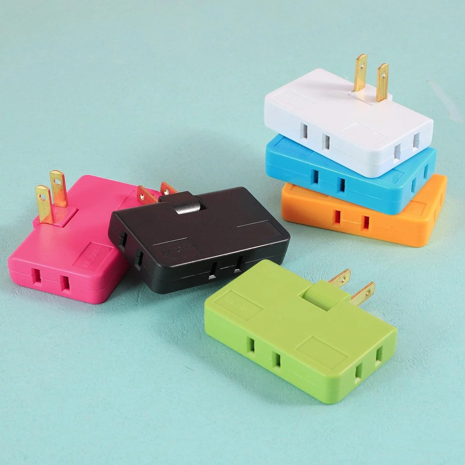 Hidden power outlet - Image 2