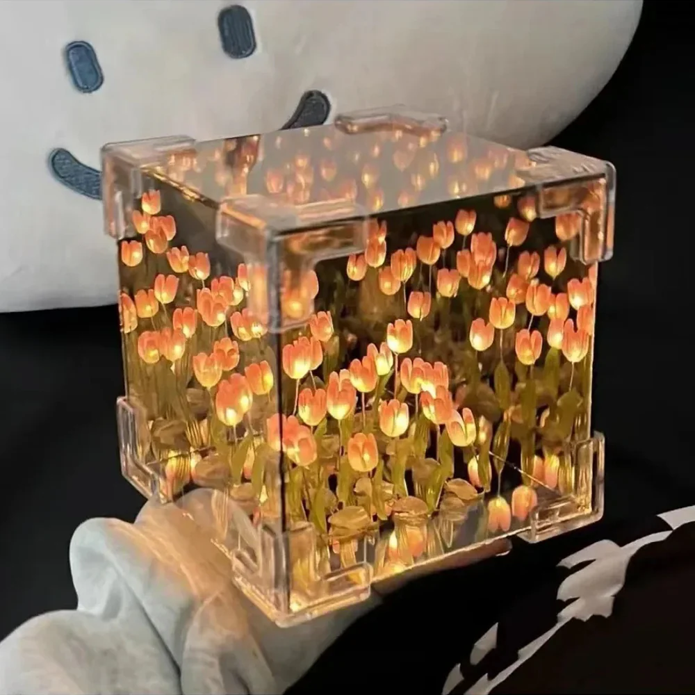 Infinite Tulip Cube - Image 3
