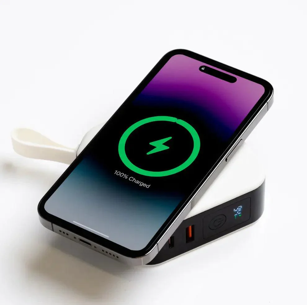 Universal Power Bank - Image 6