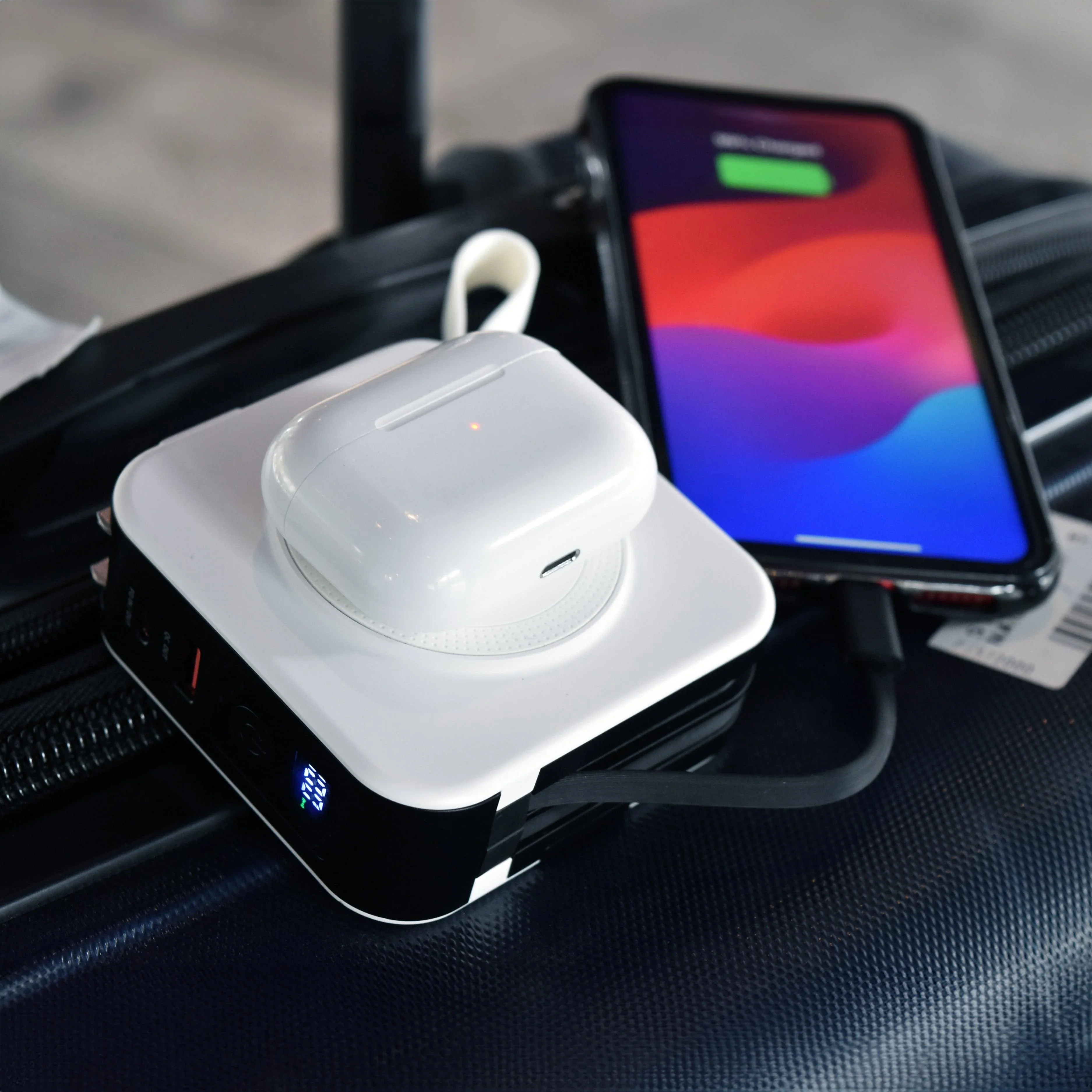 Universal Power Bank - Image 8