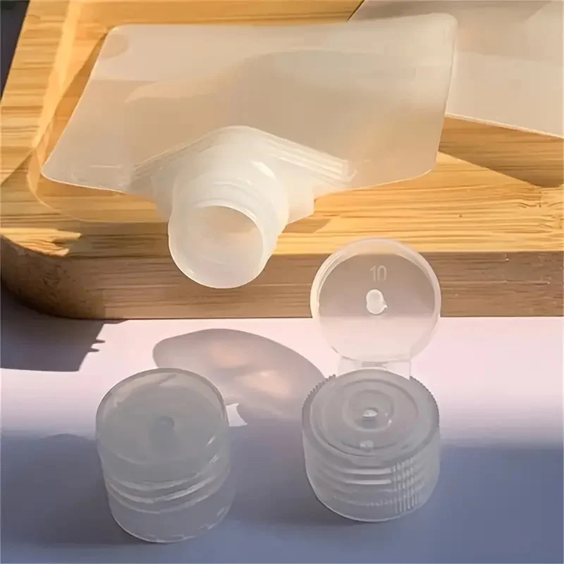 Portable Liquid Cosmetics Reffilable Squeeze Pouch - Image 9